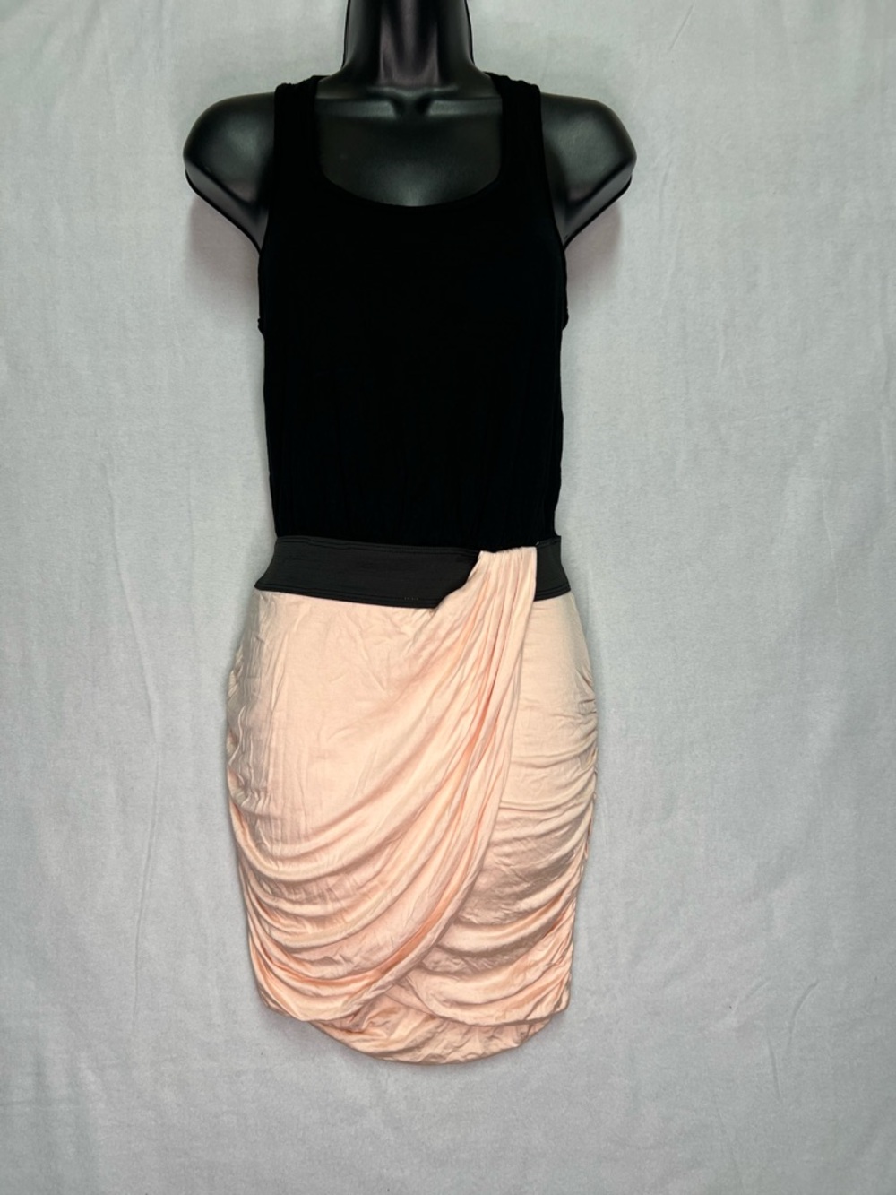 Wyatt Black & Blush Pink Colorblock Bodycon Dress Ruched Draped Mini Size M NWOT